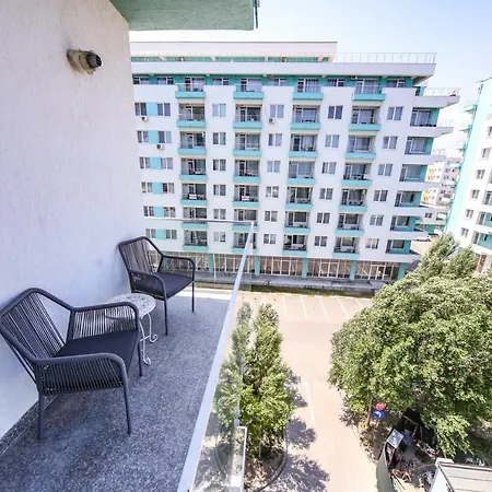 Green Marina Studio 13 Summerland Apartment Mamaia Exterior photo